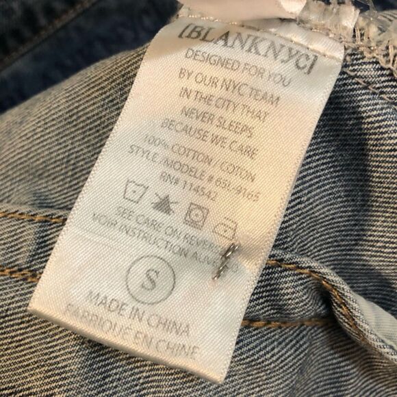 BLANKNYC Jacket Womens Small Blue Distressed Denim Trucker Medium Wash RN 117246 - Picture 4 of 5